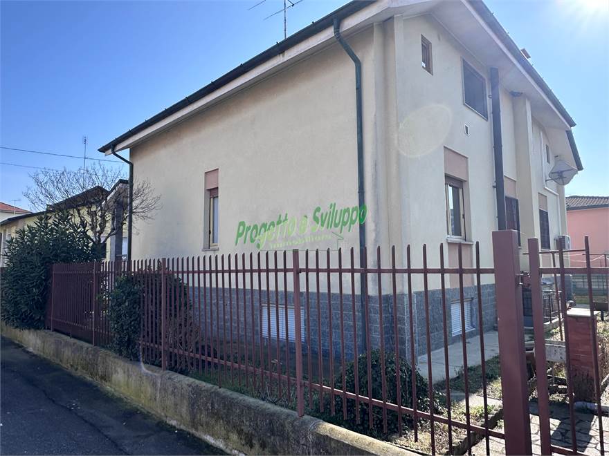 esterno